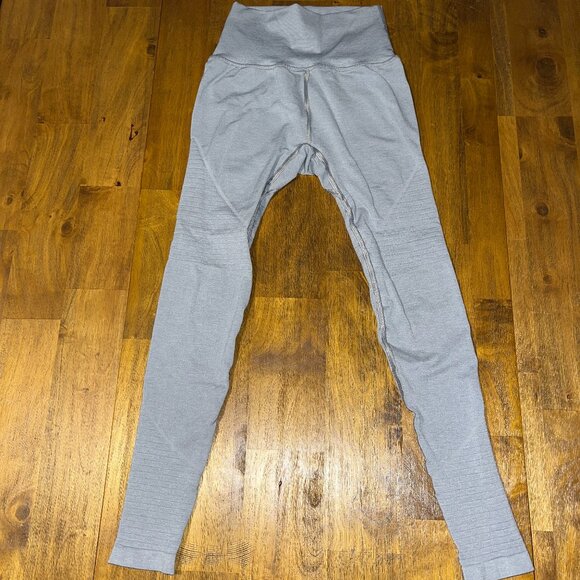 Alphalete women's light gray athletic leggings size small - Picture 1 of 6